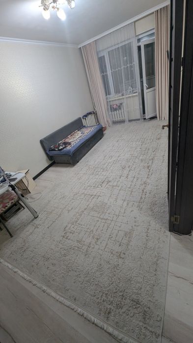 Ковёр . Производство Турция. Б/У