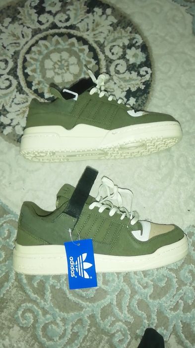 Кроссовка размер 42   -   [41]