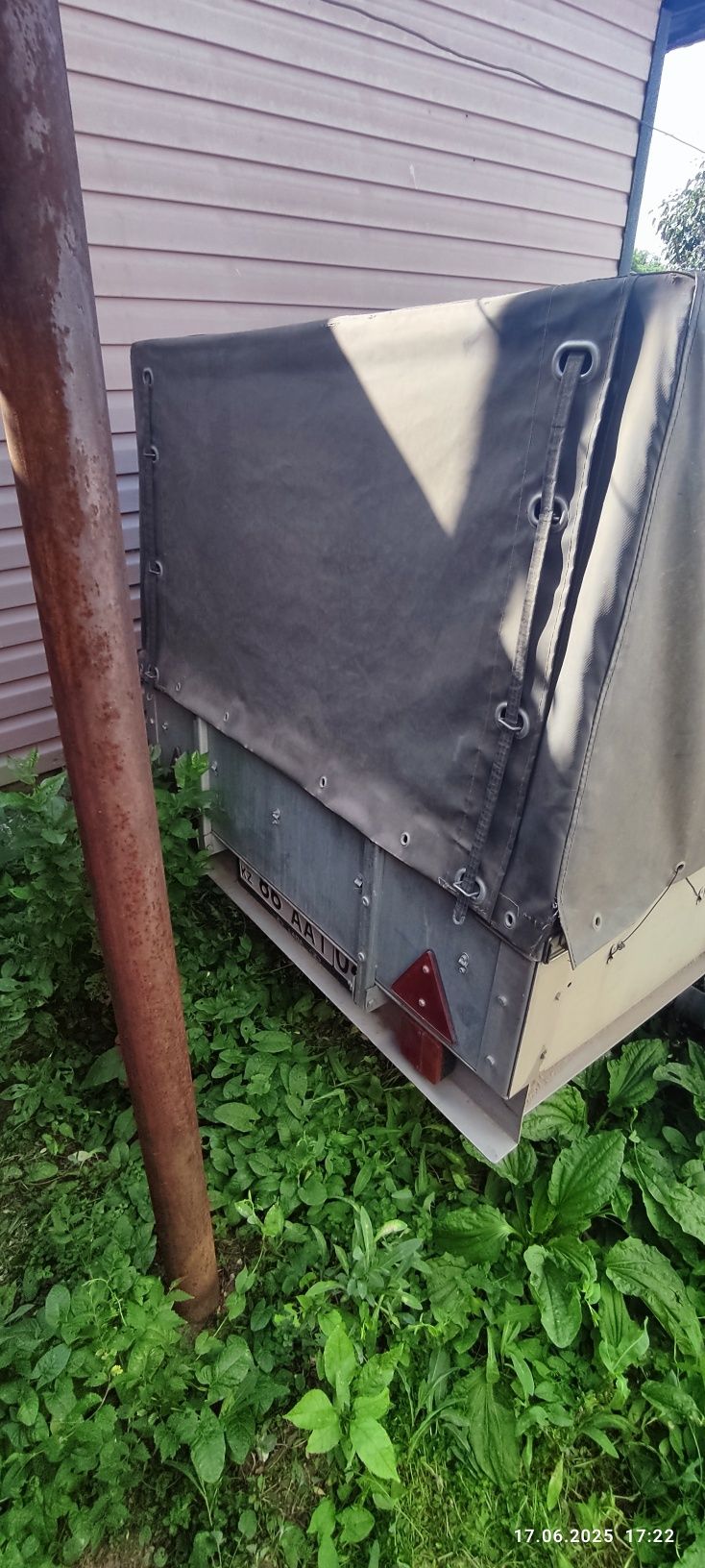 Продам прицеп срочно