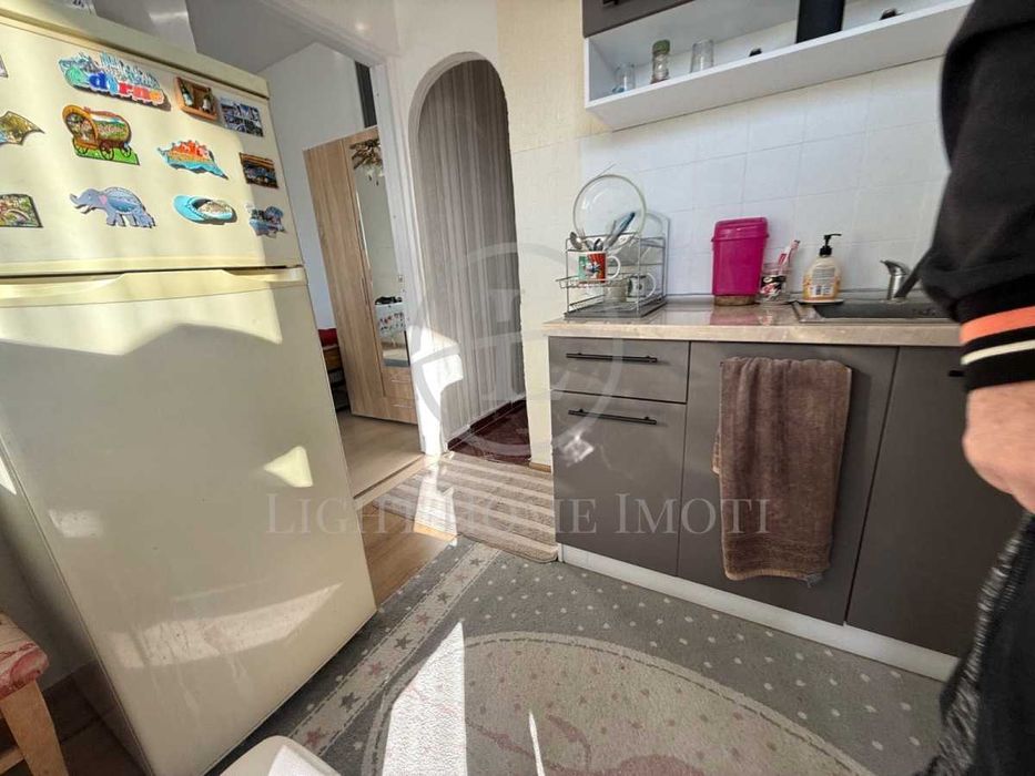 Реф. 3166 Двустаен Бенз. Хаджията Груев