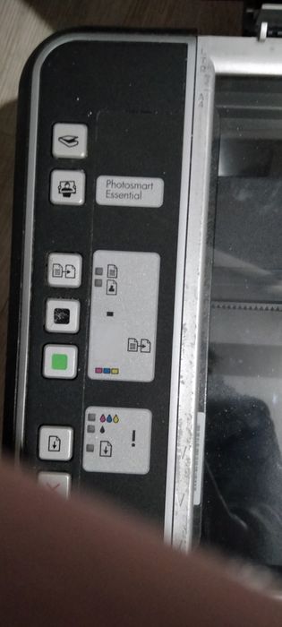 Продам принтер на запчасти