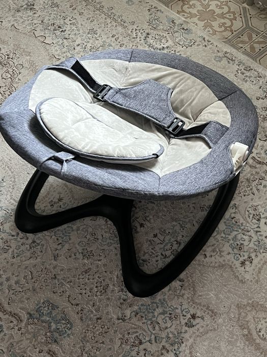 Шезлонг детский