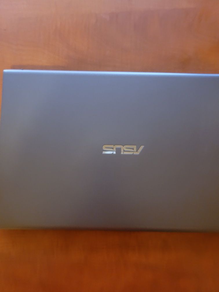 ASUS - i7 8565U - RAM-16GB