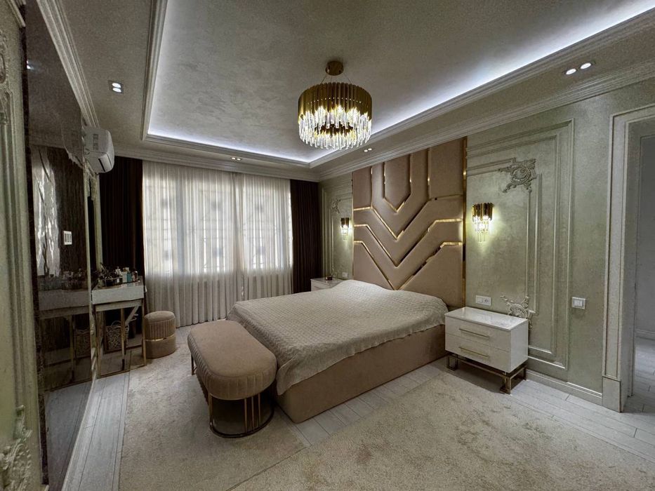 Евродом Бадамзар 3.8 соток 6 комнат 350 м²