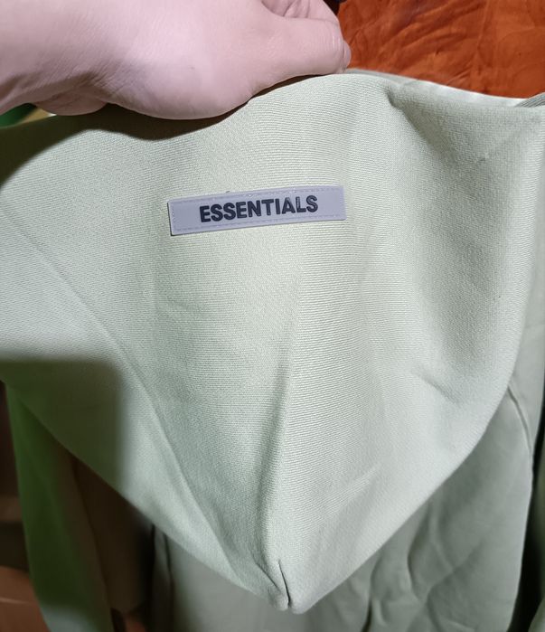 Hanorac Essentials by Fear of God - SAGA