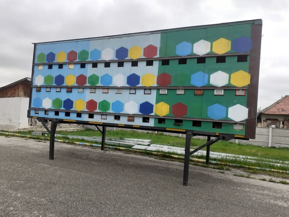 Vând 2 containere BDF