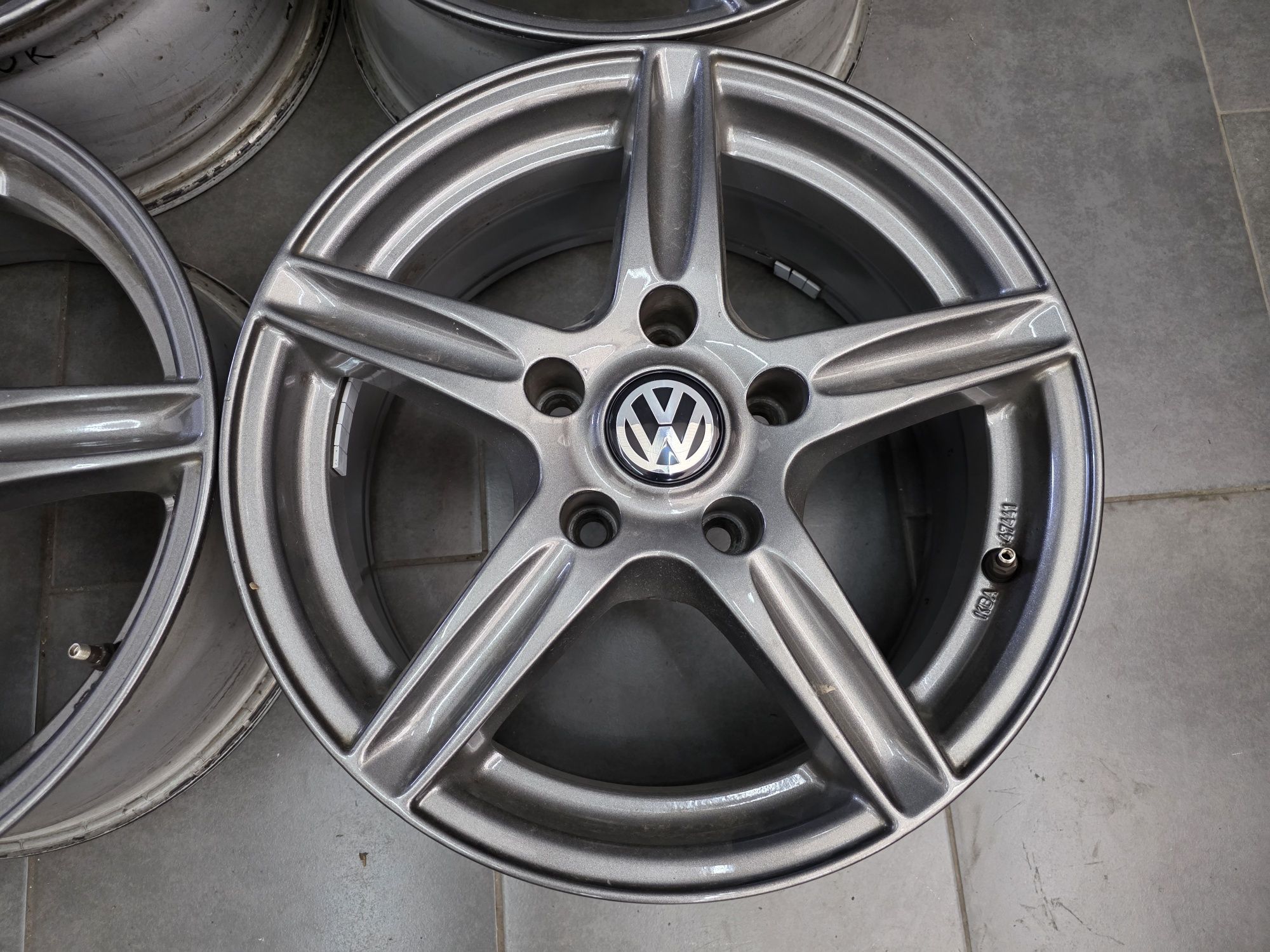 Джанти 16 - Volkswagen Transporter T5 T6