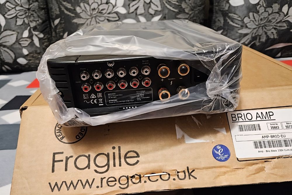 Amplificator Rega brio r