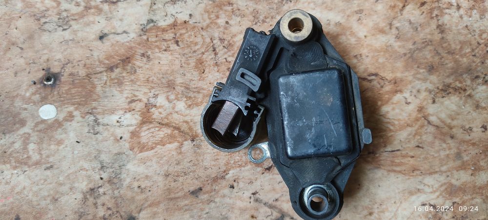 Реле регулатор Valeo за алтернатор