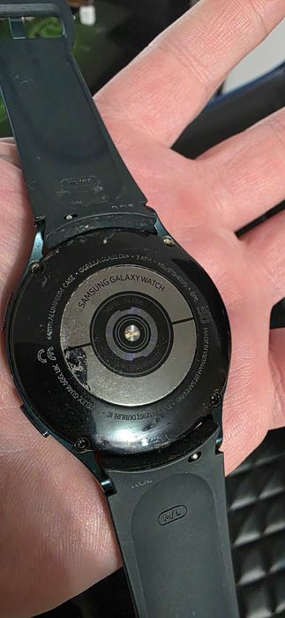 Samsung Watch 4 verde, folosit