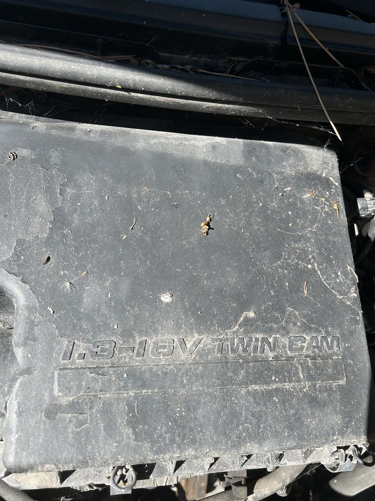Daihatsu YRV Цяло за части