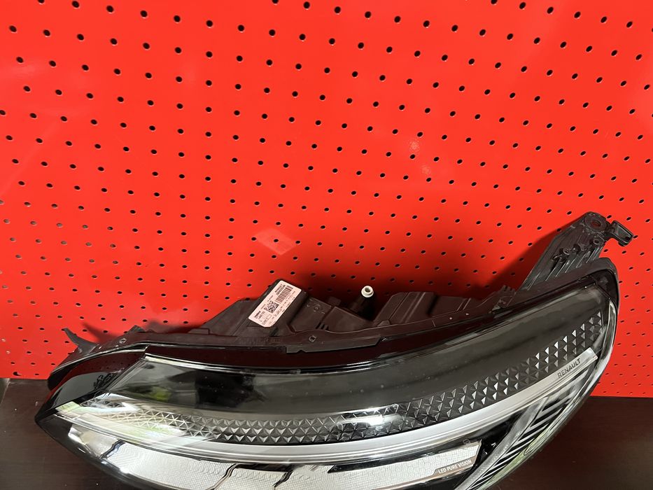 Far stanga full led Renault Megane 4 Facelift