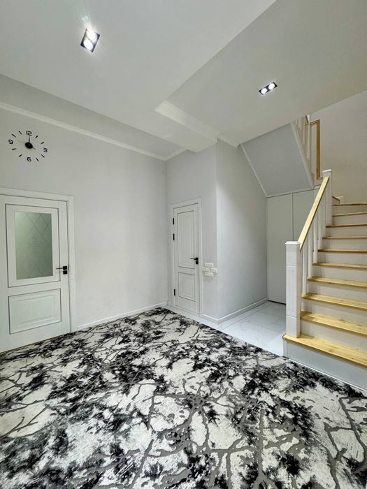 Рохат круги Олмос махалла 1.1-сот 4-хона 2-санУз Евро Меб+Тех коттедж