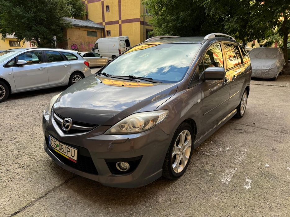 Vand Mazda 5 cu 7 locuri