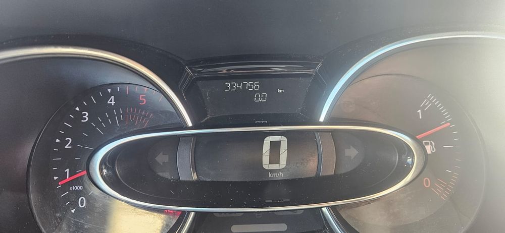 Vând. Autoturism Renault clio