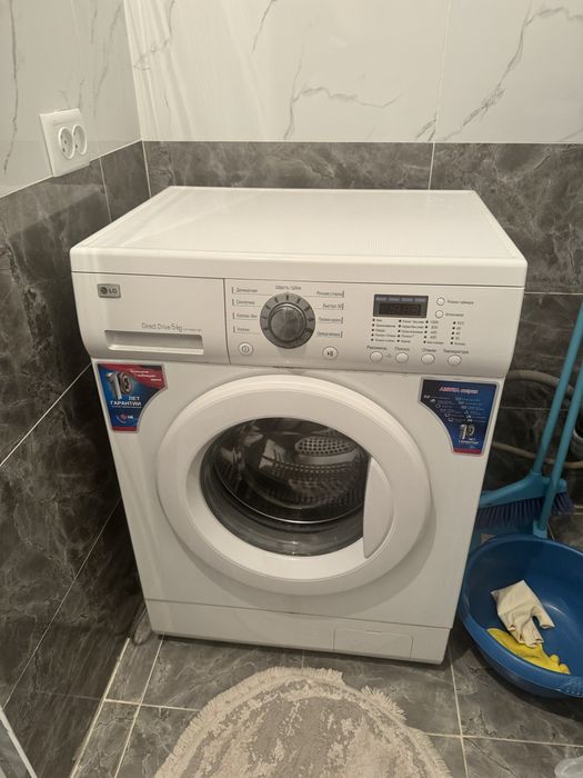 Стиральная машина LG автомат