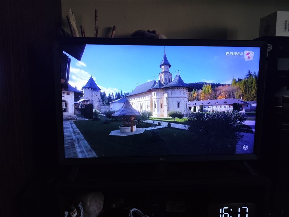 Vând televizor LG Smart 80 cm