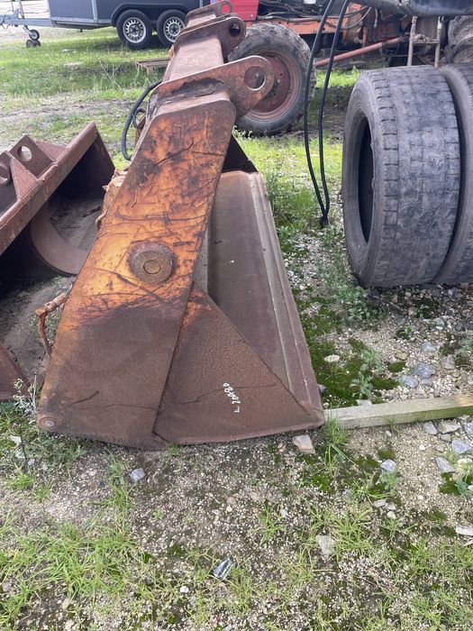 Cupa buldoexcavator multifunctionala folosita.