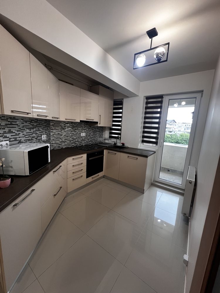 Apartament 3 camere | Zona Parcul Mara