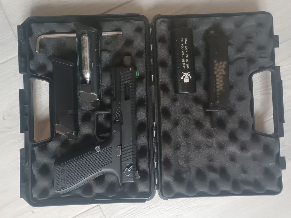 Vand replica SSP18 + consumabile/accesoriii airsoft