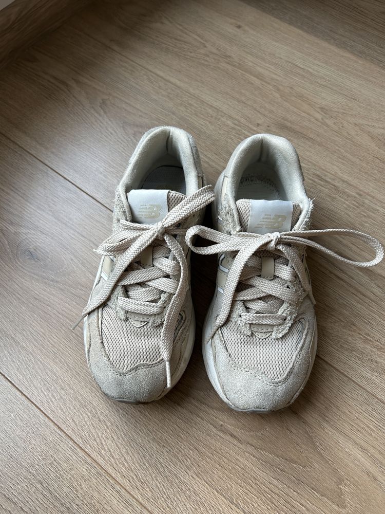 New Balance дамски маратонки, 37 номер