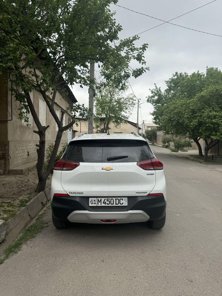 Tracker 2 Premier 2023