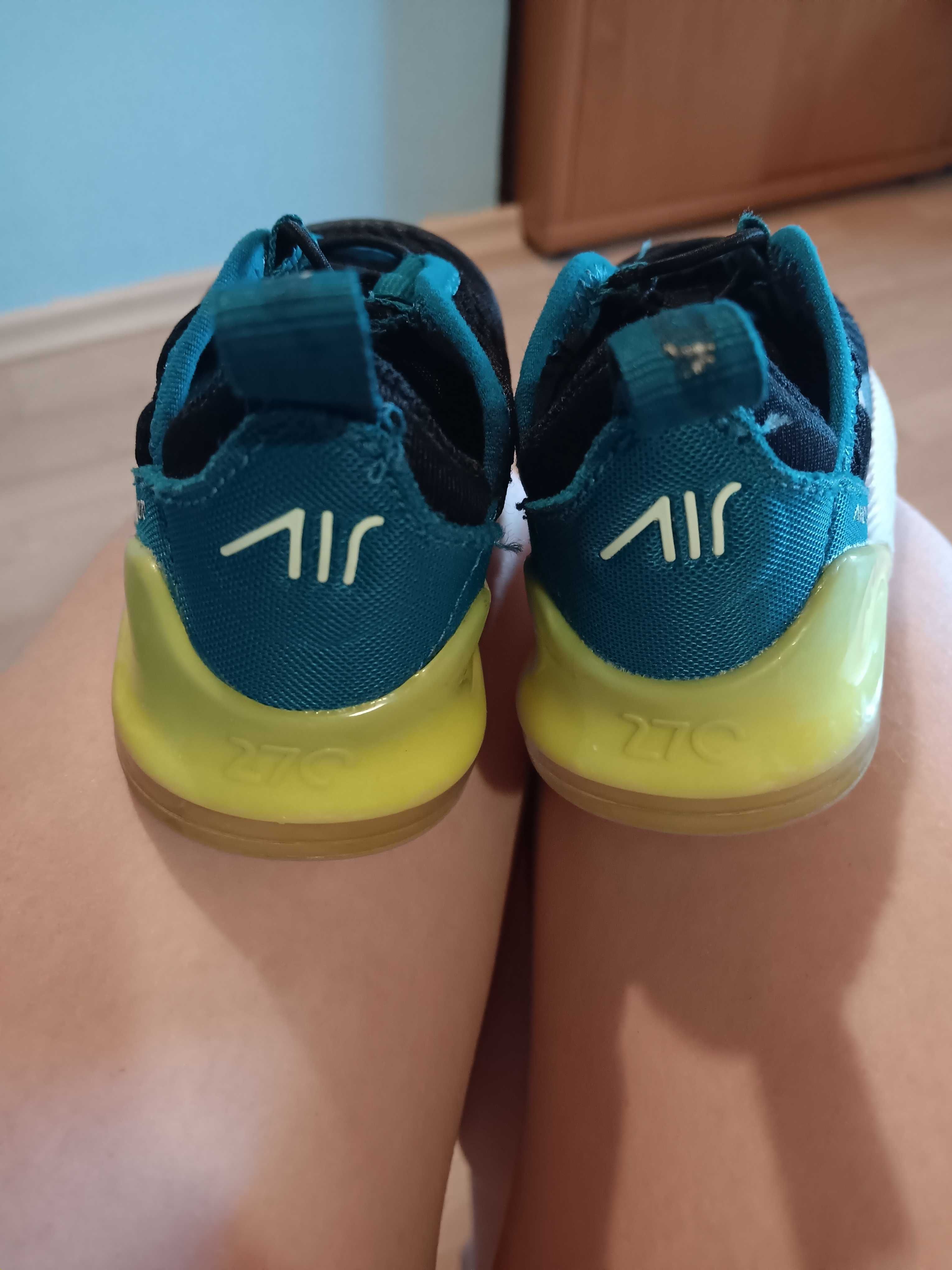 Продавам маратонки Nike