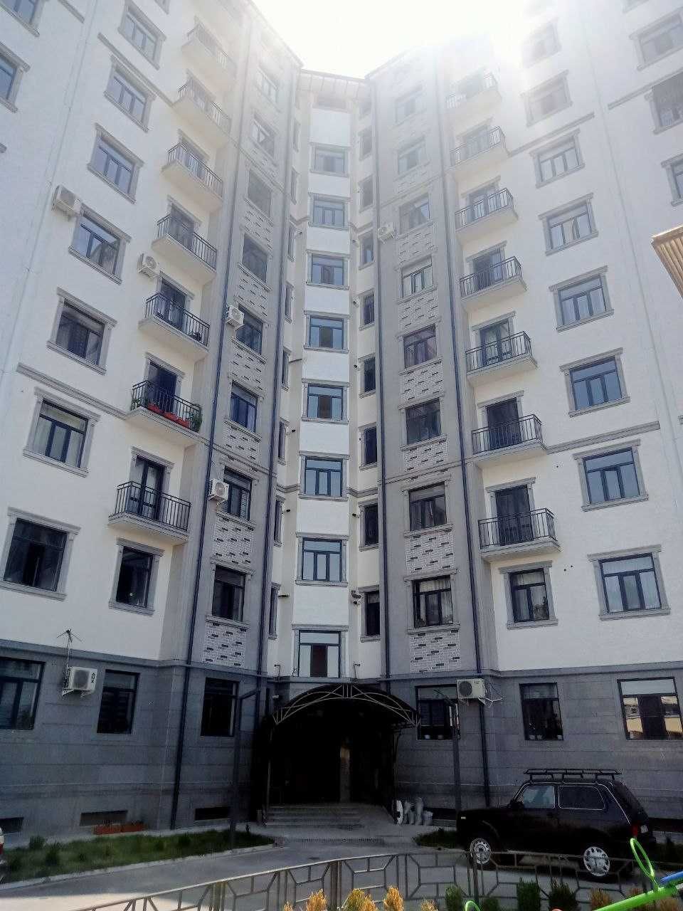 Юнсобд 9-кв. Янги қурилган уйнинг 4 хонали квартира срочний сотилади
