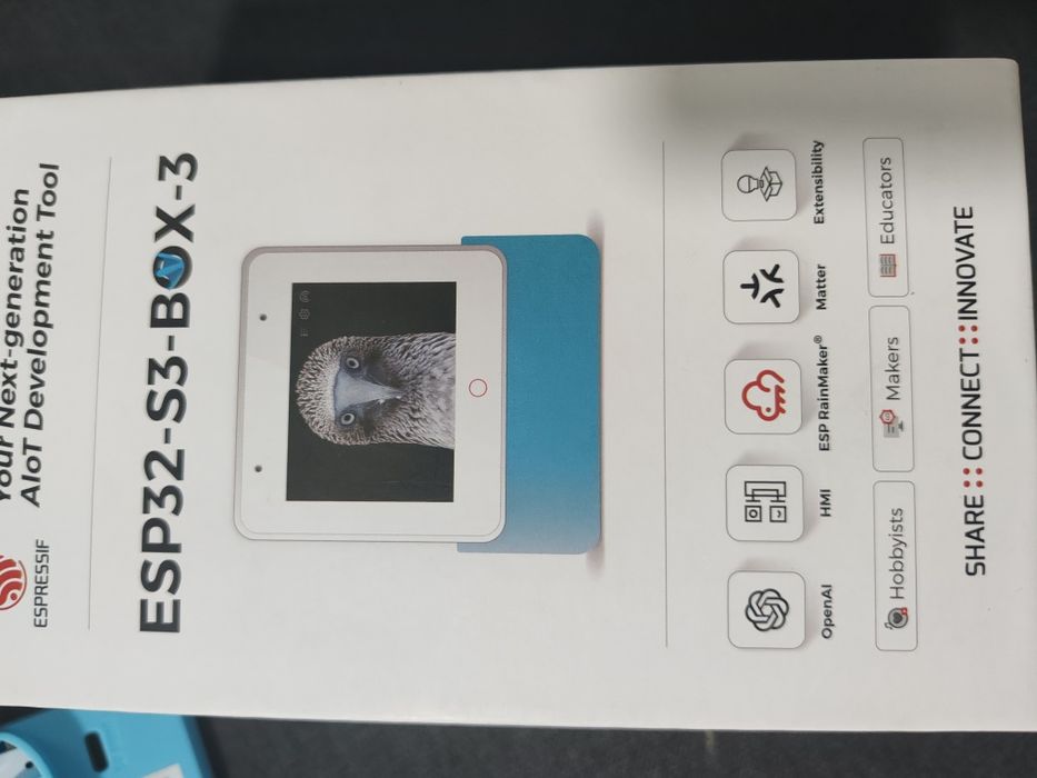 ESP32-S3-BOX-3 cu touchscreen + cutie originală