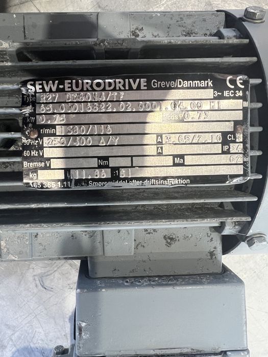 Мотор-редуктор SEW 0.75 kW 76 RPM