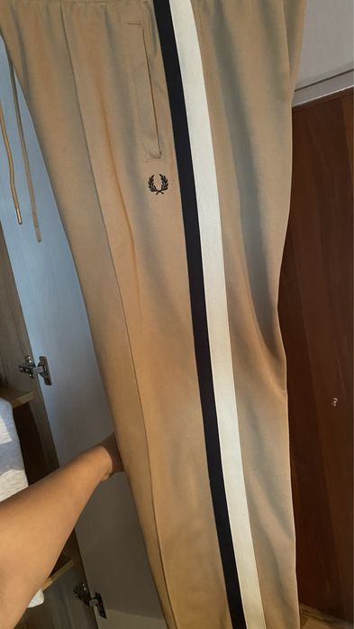 Продам Оригинальные Брюки от Fred Perry.