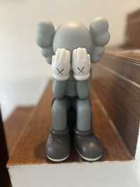 Figurina Kaws 28 cm noua