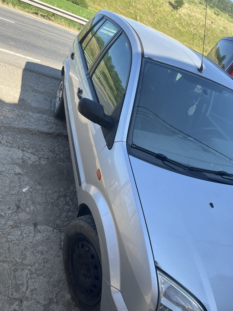 Vand sau schimb Ford fusion 1.4tdi
