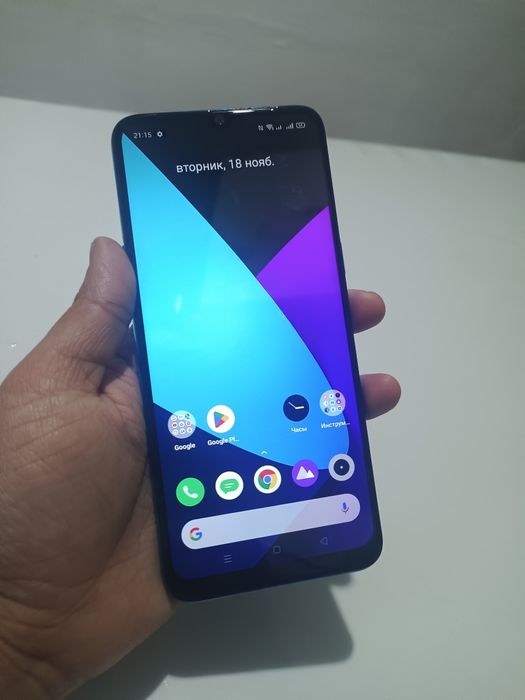 Продам смартфон реалми