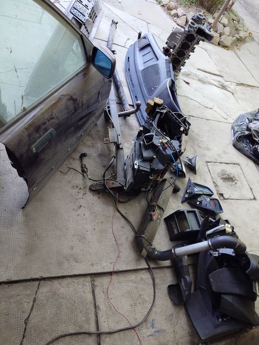 Devanzare piese bmw E34 525 tds