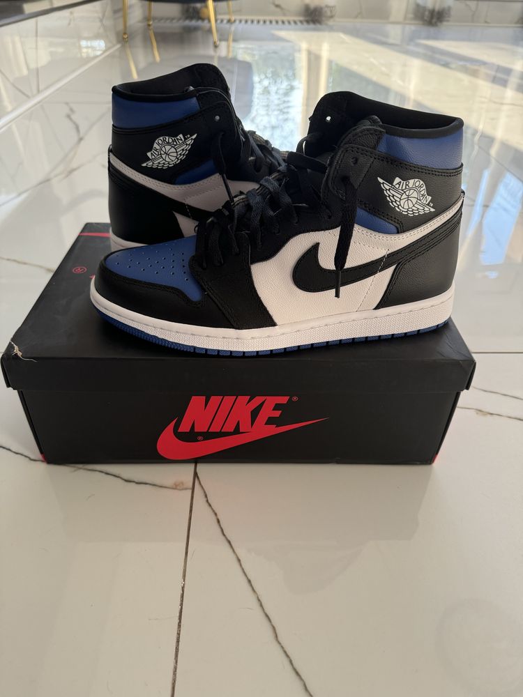 Air Jordan 1 High Royal Toe