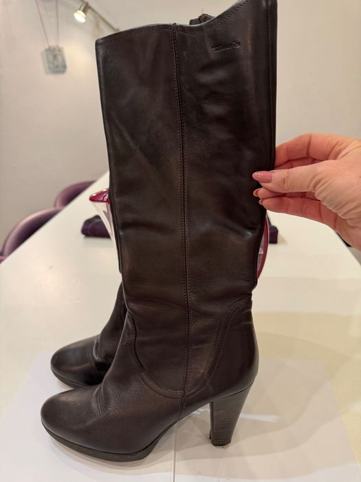 Ботуши ест.кожа кафяв цвят