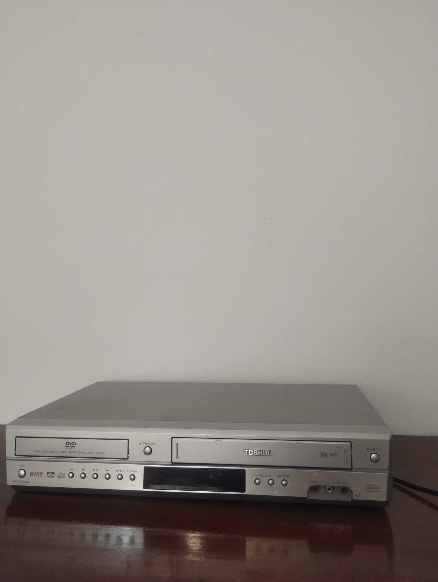 videorecorder/dvd play Toshiba sd-36vese