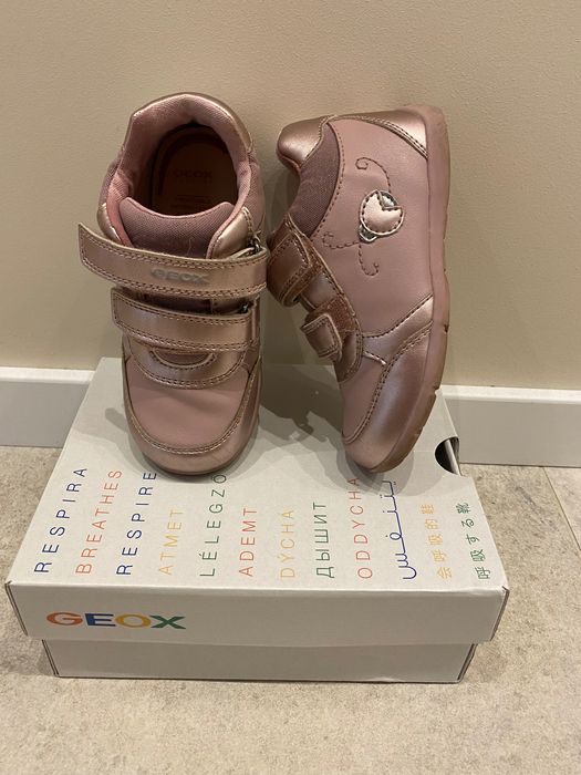 Geox 26 размер, розови