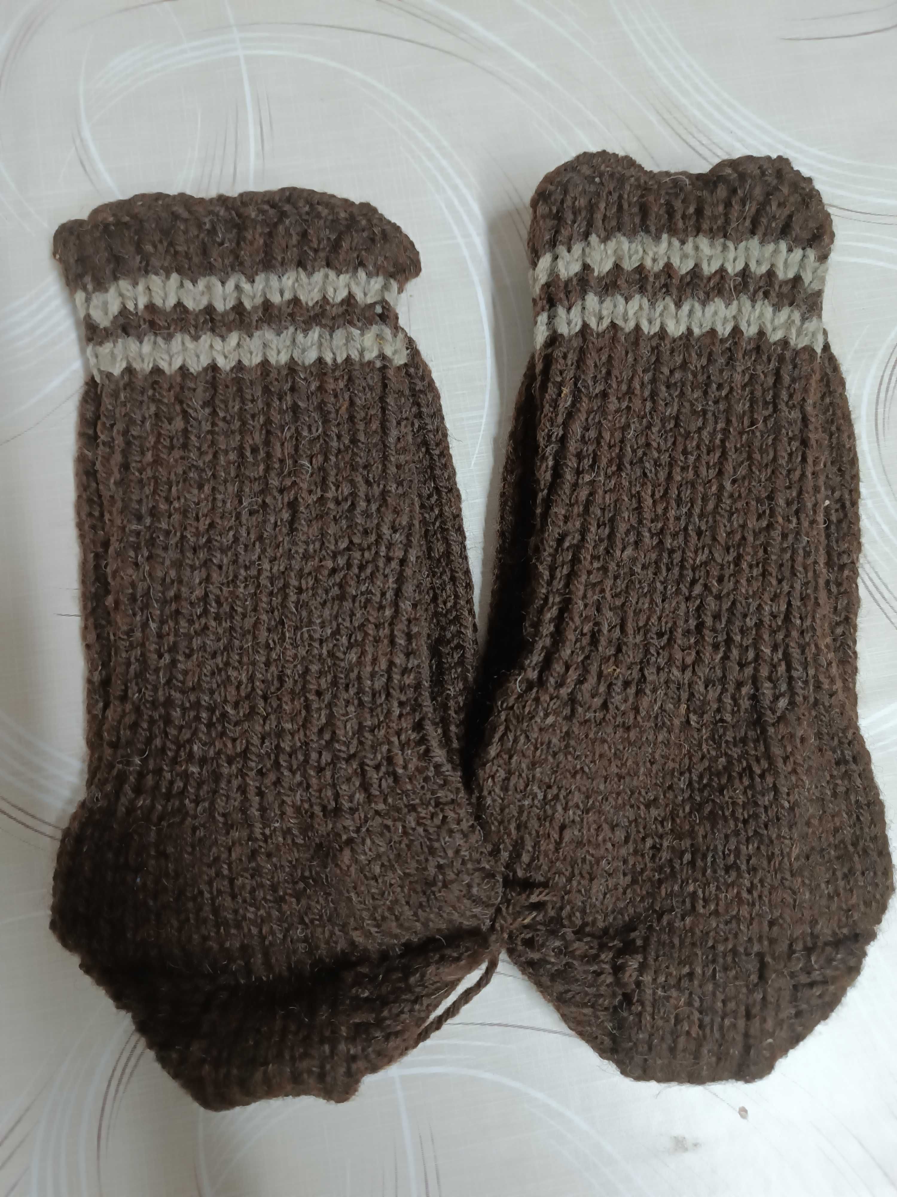 Вълнени чорапи (ръчна изработка)