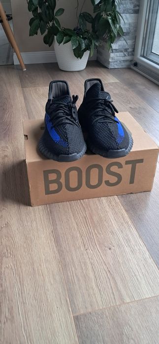 Adidas yeezy 350 V2 'Dazzling Blue'