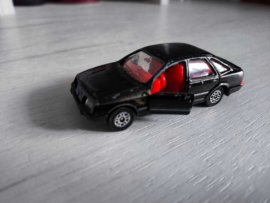 Machete auto Matchbox Corgi