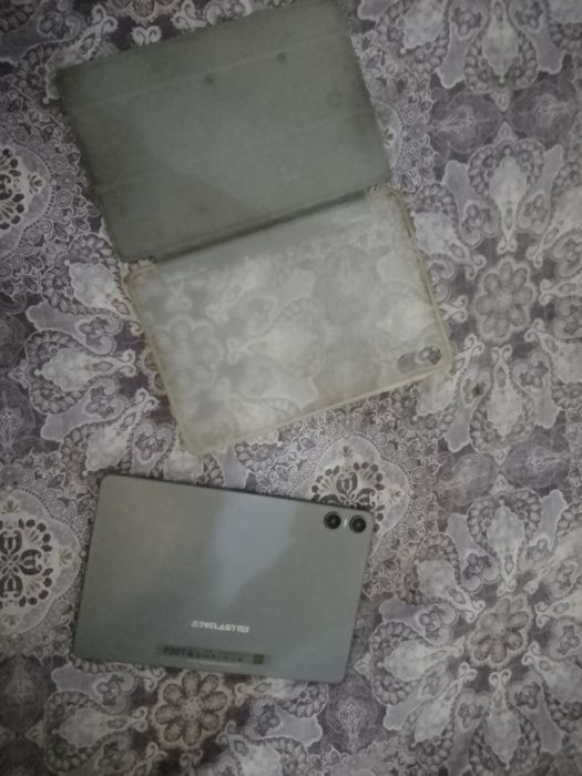 Продам оригинал  телефон 6/128-гиг-кам-32 мпк-8-ядер-