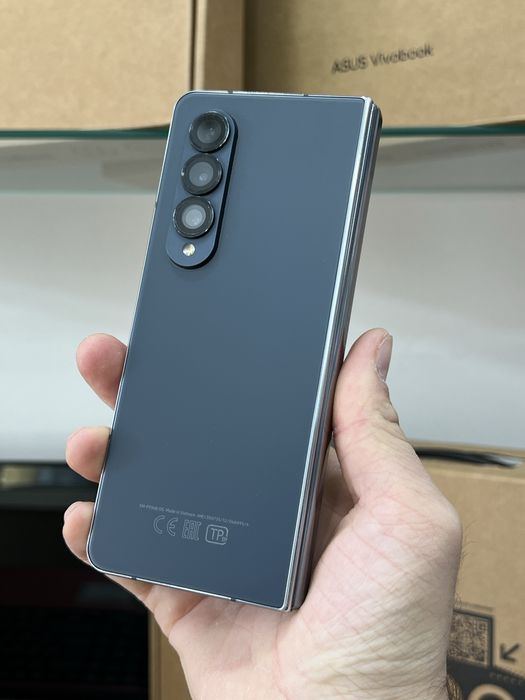 Samsung galaxy fold4