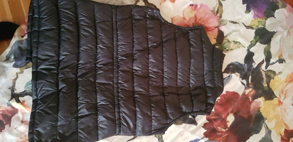 Дамски елек Бенетон