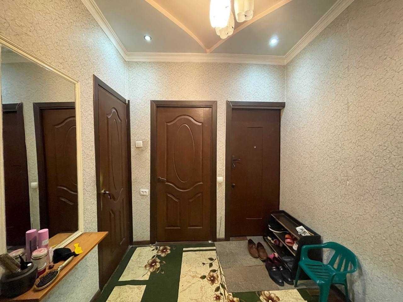 4 комнатная квартира в Яшнабадском р-не Массив Асалобод