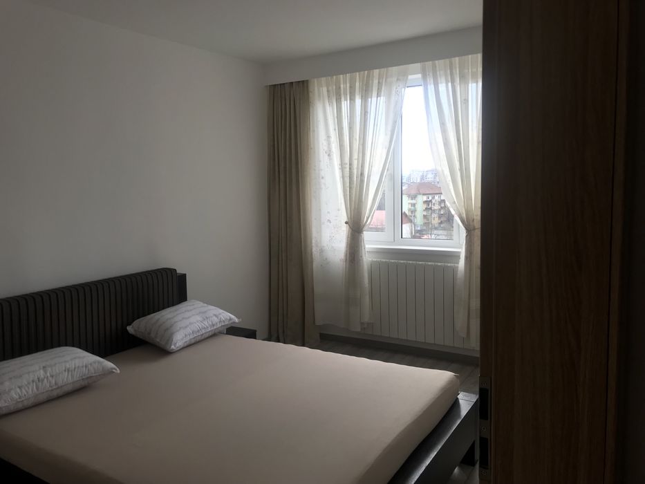 Dau in chirie apartament 2 camere in Bucla