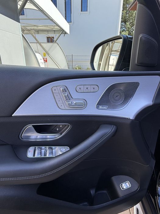 Mercedes Benz GLE 350d 4 Matic  AMG  Perne de aer Masaj Panoramic