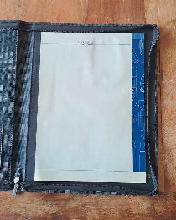 папка луксозна за документи черна с цип Марксман Marksman Размер А4