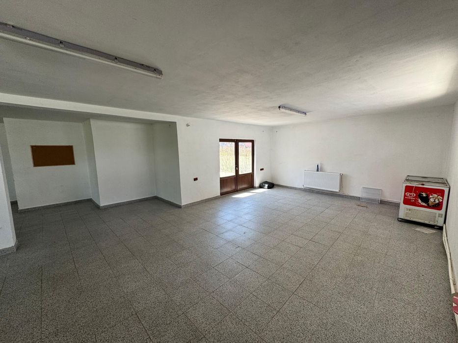 Spatiu comercial + hala industriala + teren 3200mp vanzare/inchiriere